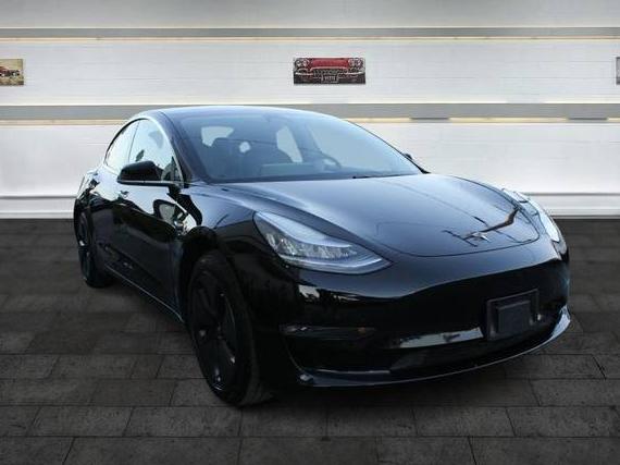 TESLA MODEL 3 2019 5YJ3E1EA9KF306723 image TESLA MODEL 3 2019 5YJ3E1EA9KF306723 image